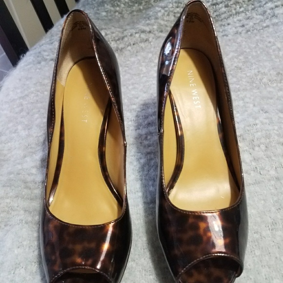 Nine west patent leather leopard sexy heels - Picture 5 of 6